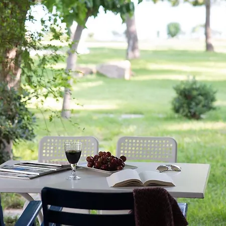 Ideal Stopover Beach House For Travellers & Families * Agioi Theodoroi (Corinthia)