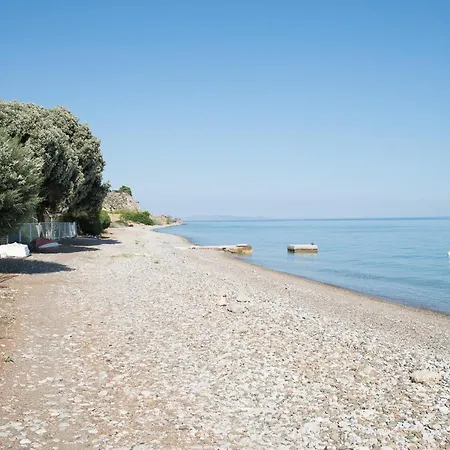 Ideal Stopover Beach House For Travellers & Families *