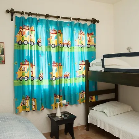 Ideal Stopover Beach House For Travellers & Families * Agioi Theodoroi (Corinthia)