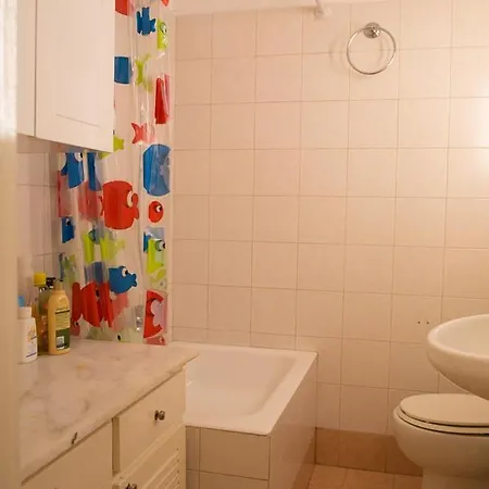 Dom wakacyjny Ideal Stopover Beach House For Travellers & Families